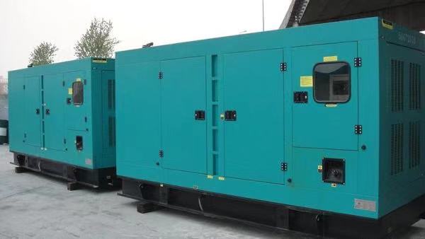 固安康明斯400kw大型柴油二手发电机组